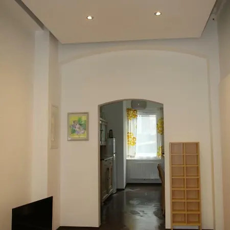 Nurnbergerstrasse 43 Appartamento *